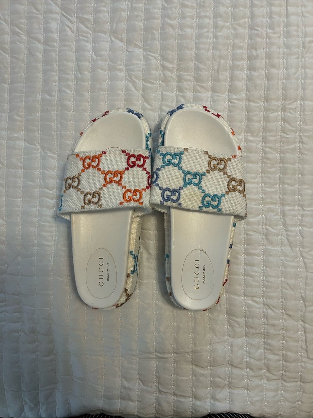Gucci Multicolor GG Logo Platform Slides - White
